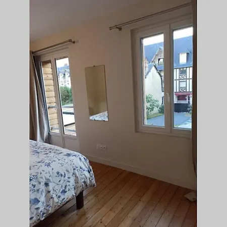 N°5 Holiday home